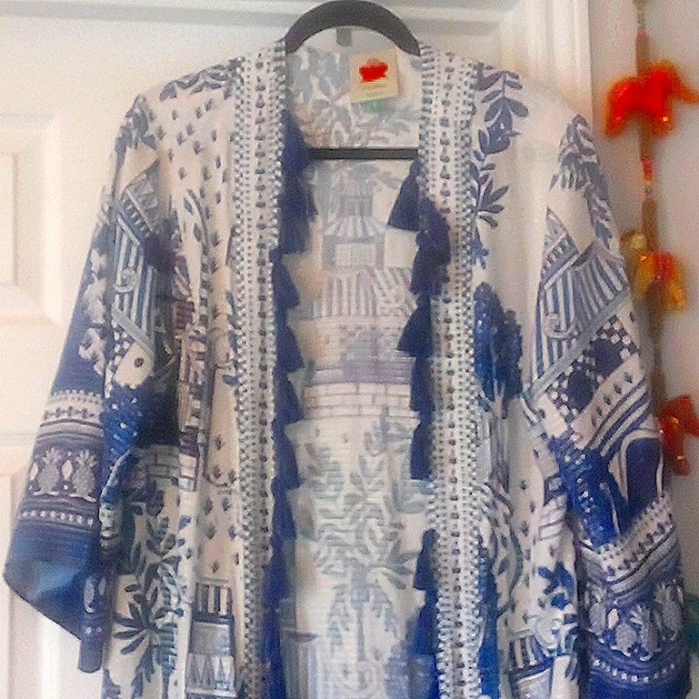 FARM RIO KIMONO 👘